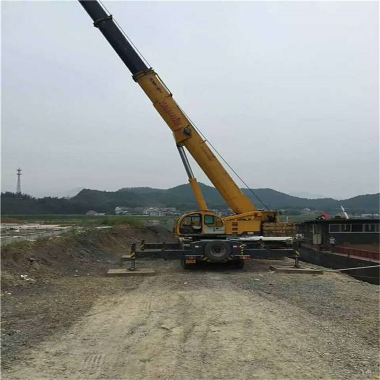 平阴重型吊车租赁费用